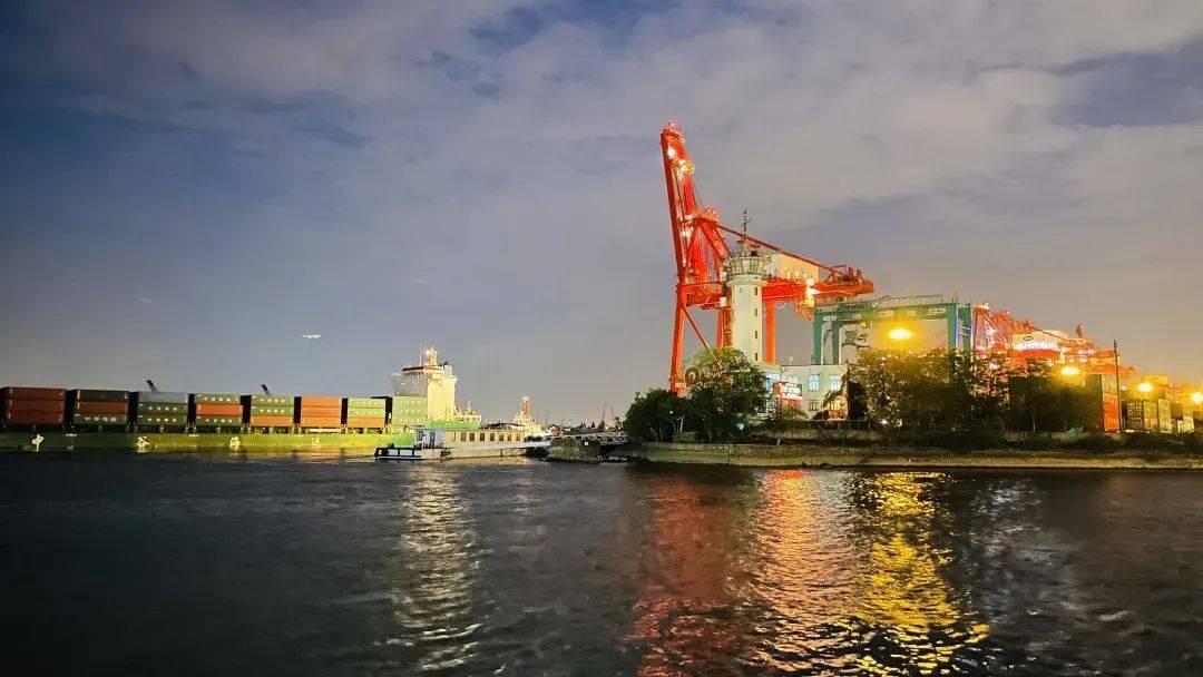 夜色下的吴淞开埠纪念广场 | 爱申活暖心春_清政府_区