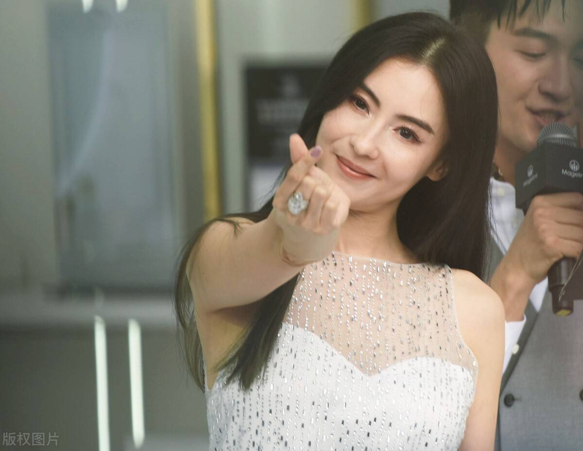 44岁张柏芝疑怀四胎,停工休息养胎,孩子生父身份成谜_消息_祝福_态度