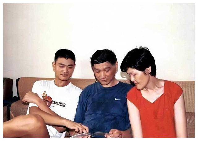 让我们向方凤娣致敬,向所有伟大的母亲致敬!