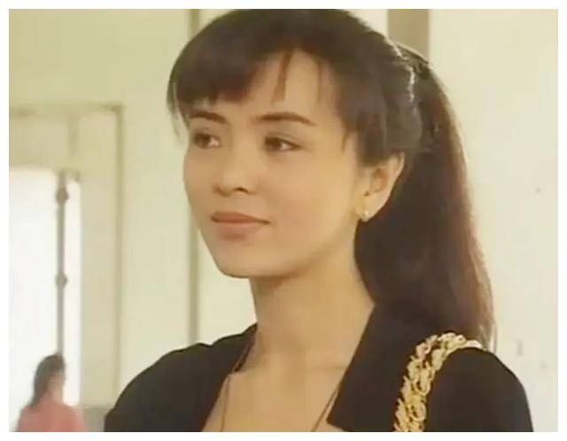 经典商战剧《巨人》:陈玉莲古典,陈法蓉清新!_观众_形象_情感