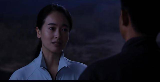 2007年,陈道明在左小青家待6小时被拍,小区保安:他