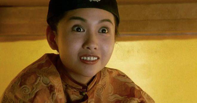 自己也成为鹿鼎公,建宁公主古灵精怪,皇上也一反严肃形象将历史解