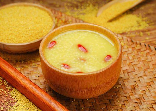 小米粥,究竟降糖还是升糖?