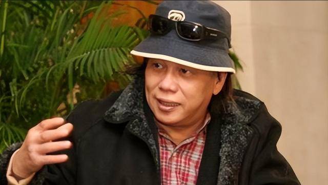 他因一句"大陆是我的祖国"被封杀20年,如今女儿已是武林高手_梁小龙