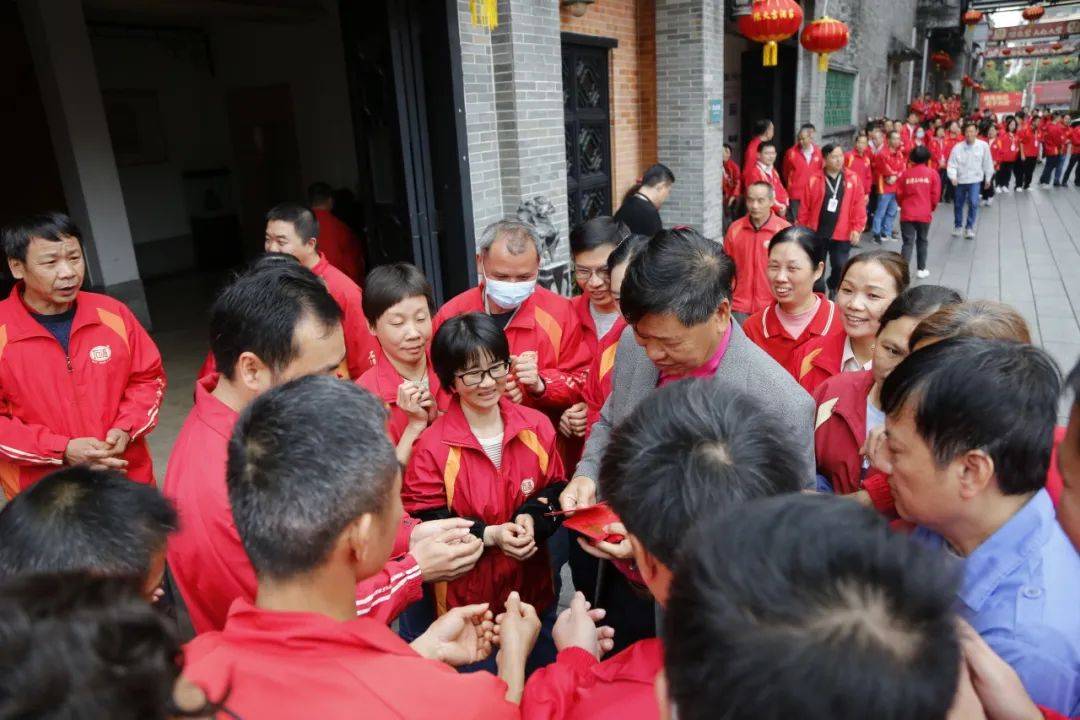 推陈新范,实干兴庄丨2024年石湾酒厂集团开工大吉_醒狮_寓意_领导