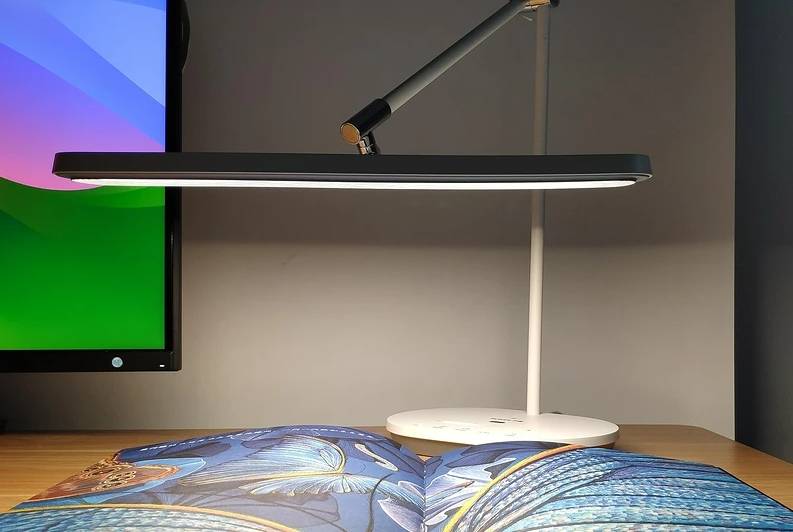 什么台灯最好学生晚上用的？五大高口碑学生护眼台灯推荐