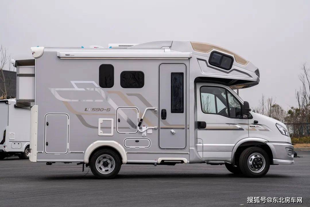 29-31日沈阳房车展】隆翠房车"c618旗舰版(双拓)"_搜狐汽车_搜狐网