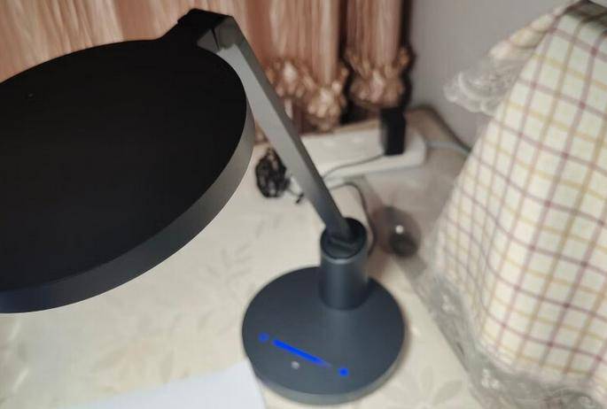 学生台灯护眼灯需要多少W？内含五大高性价比护眼台灯推荐