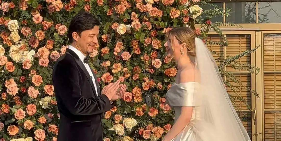 浪漫情人节,谢晖喜结连理,足球圈大咖齐聚祝福_婚礼_新娘_仪式