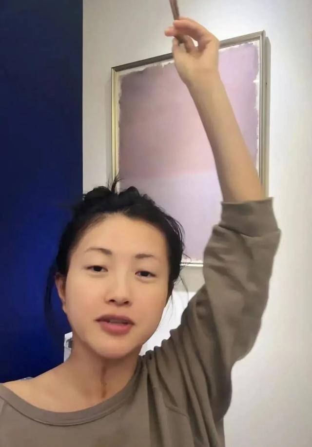 素颜近照曝光,把赵丽颖,杨紫,董洁放一起看,差距就出来了_化妆_照片