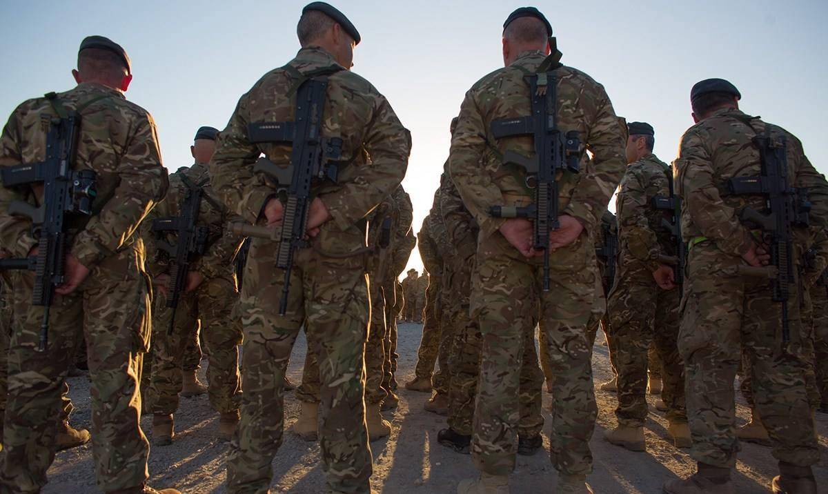 贝爷和德爷哪个更厉害?