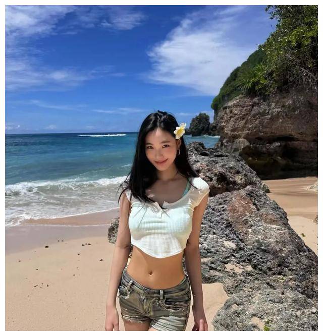 杂志比王诗龄老练多了,回答问题很油腻,尽得小s真传_女儿_林志玲_明星