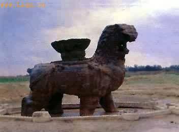 沧州这座周朝铁狮,历经数千年没有损坏,却因专家的保护严重受损_狮子