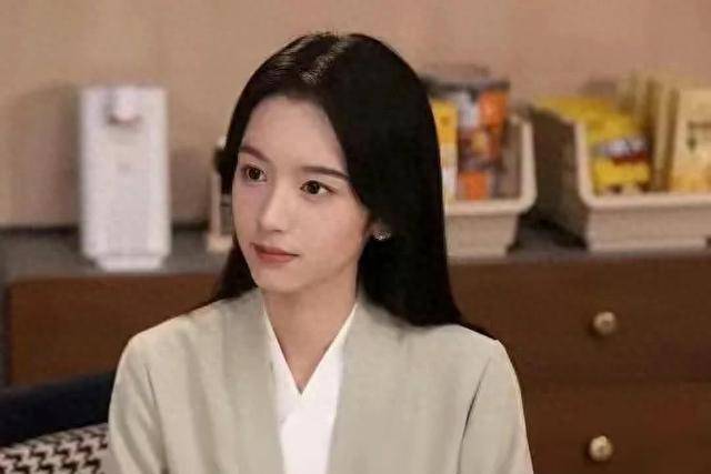 简介:周也,李阳联袂主演的《激情校园》,为观众演绎