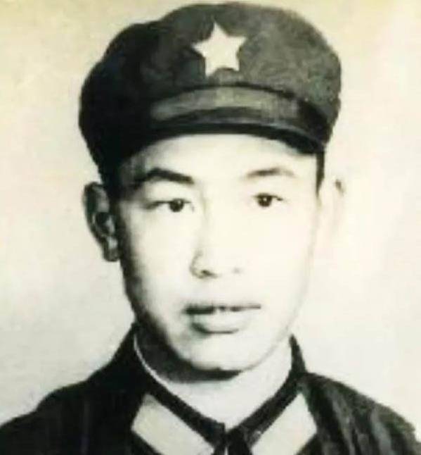 17岁烈士的遗书令人泪目:谢谢您来收拾我的东西,请抽烟_李庆轩_老山