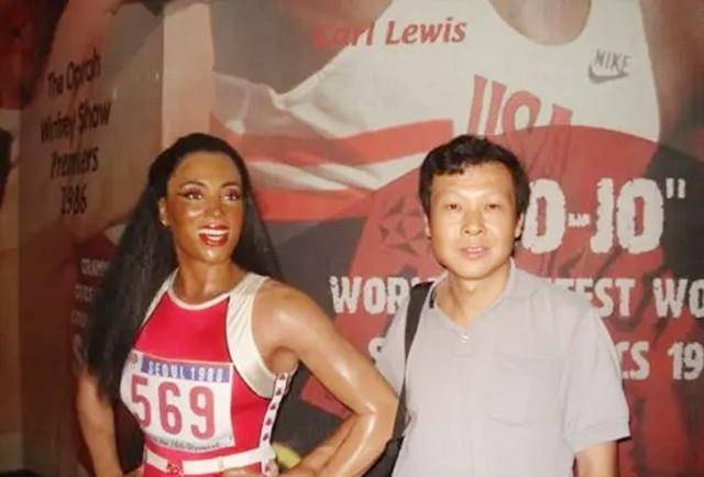 "花蝴蝶"乔伊娜:飞行药检前匆忙退役,死因真与禁药有关?