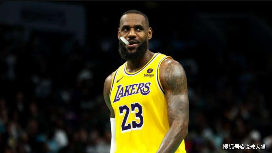 库里1401分,詹姆斯和杜兰特呢_球员_效率_nba