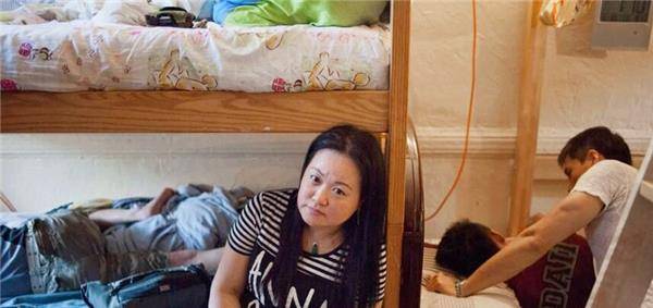蜗居于纽约的中国穷人:男女同住,毫无私隐,却依然不愿回国!