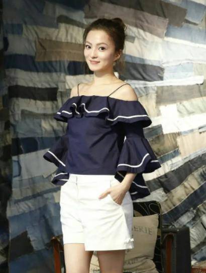 被亲妈卷走1个亿,遭闺蜜落井下石的张韶涵,蛰伏14年后苦尽甘来_父亲