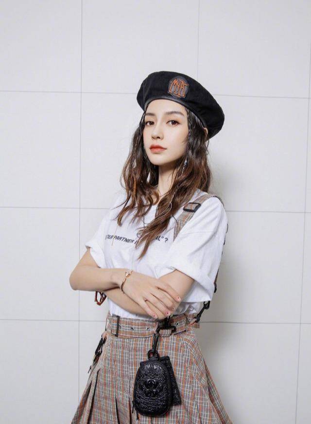 贝雷帽酷帅时髦搭配法,精致高阶又霸气,戴上就是时尚达人_气息_造型