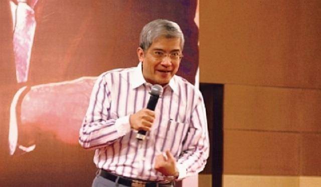 "良心经济学家"郎咸平,名利面前人设崩塌,今沦为"骗子专家"_因为_资金