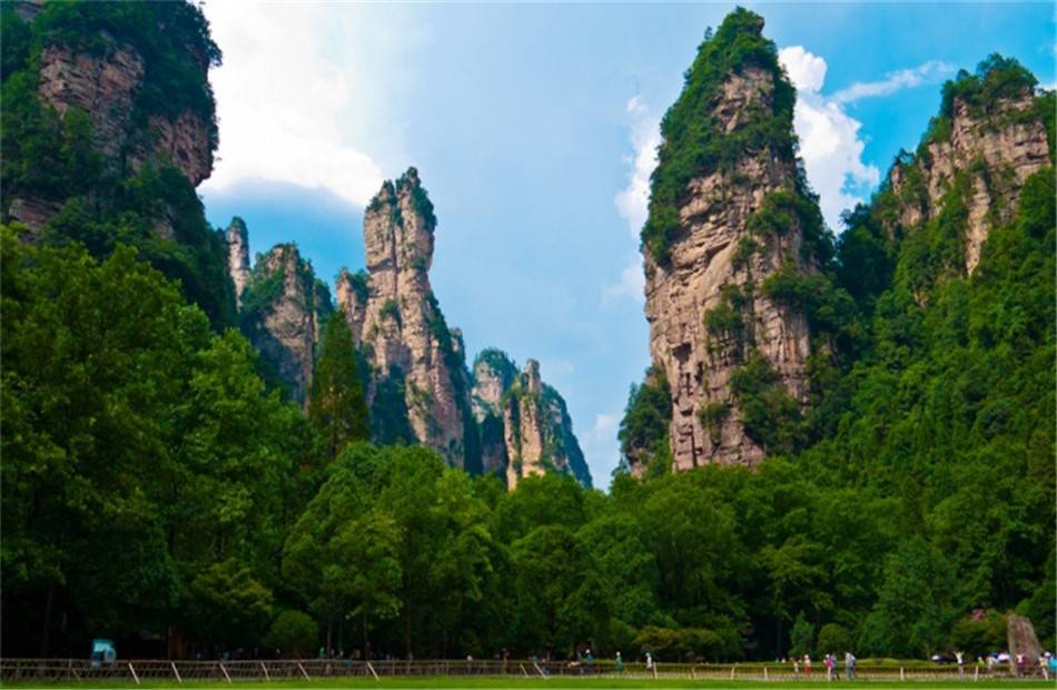 两个人来张家界旅游不知道怎么安排?