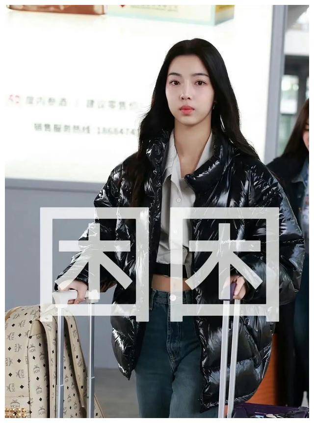 艺兴女团长相被嘲普通,网友建议整容._张艺兴_舞台_业务