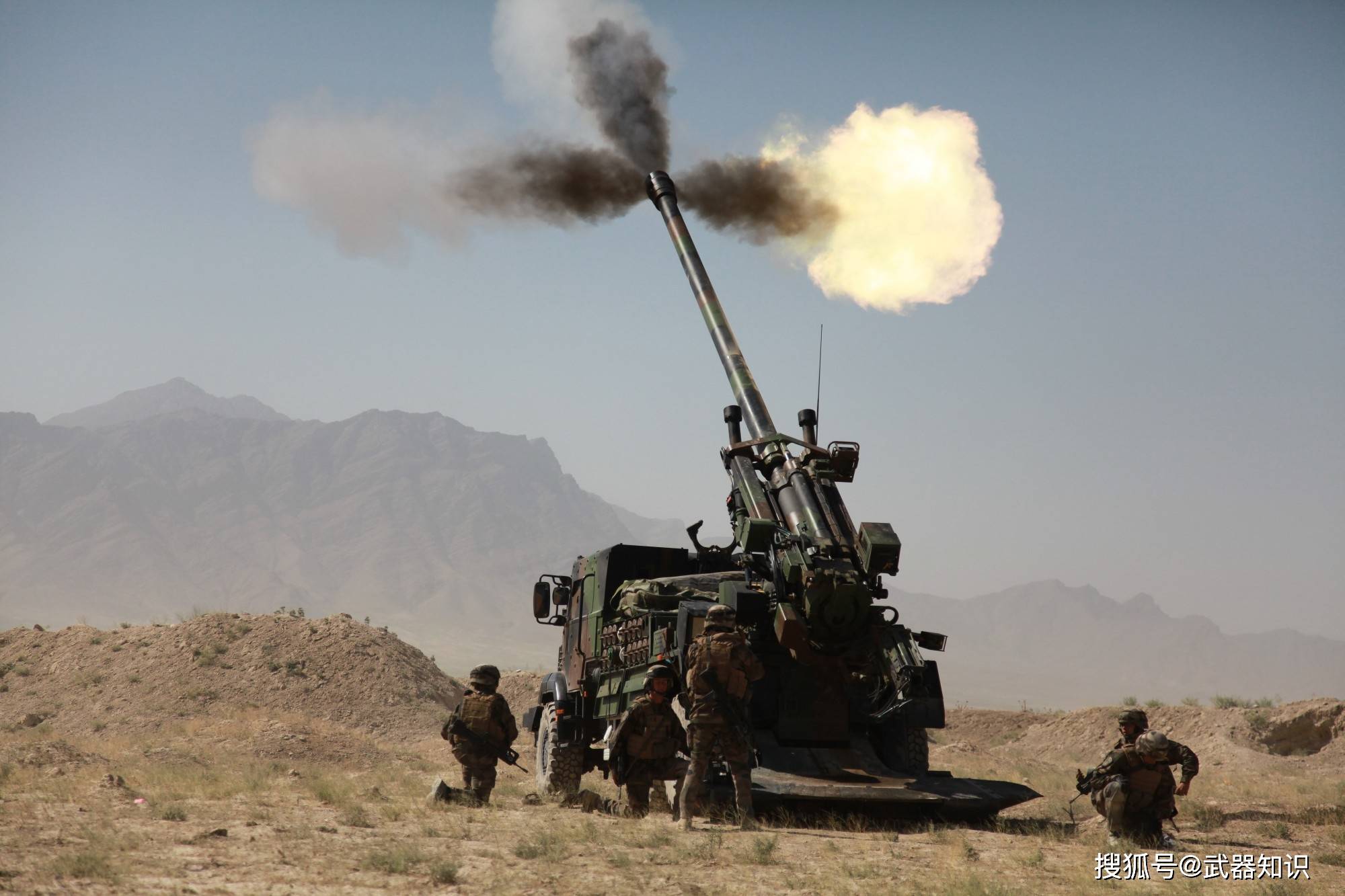 它是欧洲顶级火炮 法国陆军的远程重锤 卡车炮中的王者 射程4万米