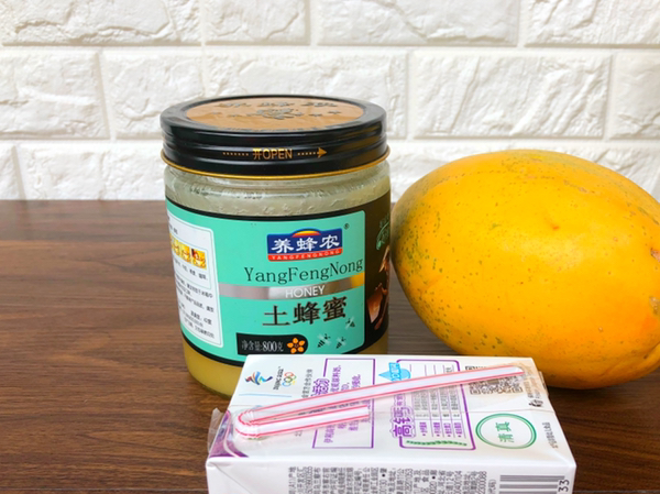 "百益之果",和牛奶是最佳搭档,女人常喝皮肤水灵灵_木瓜_维生素_蜂蜜