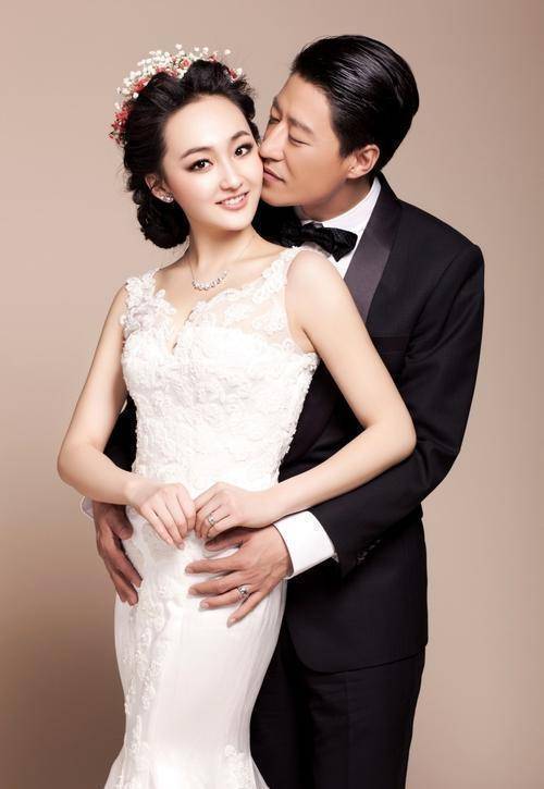 辛月和佟丽娅,王智,乔杉等人都是北京电影学院的同班同学,但是如今