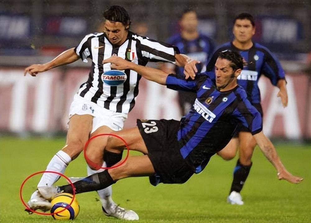 世界足坛十大红牌大王,不乏世界顶级球星,第一的纪录还在刷新