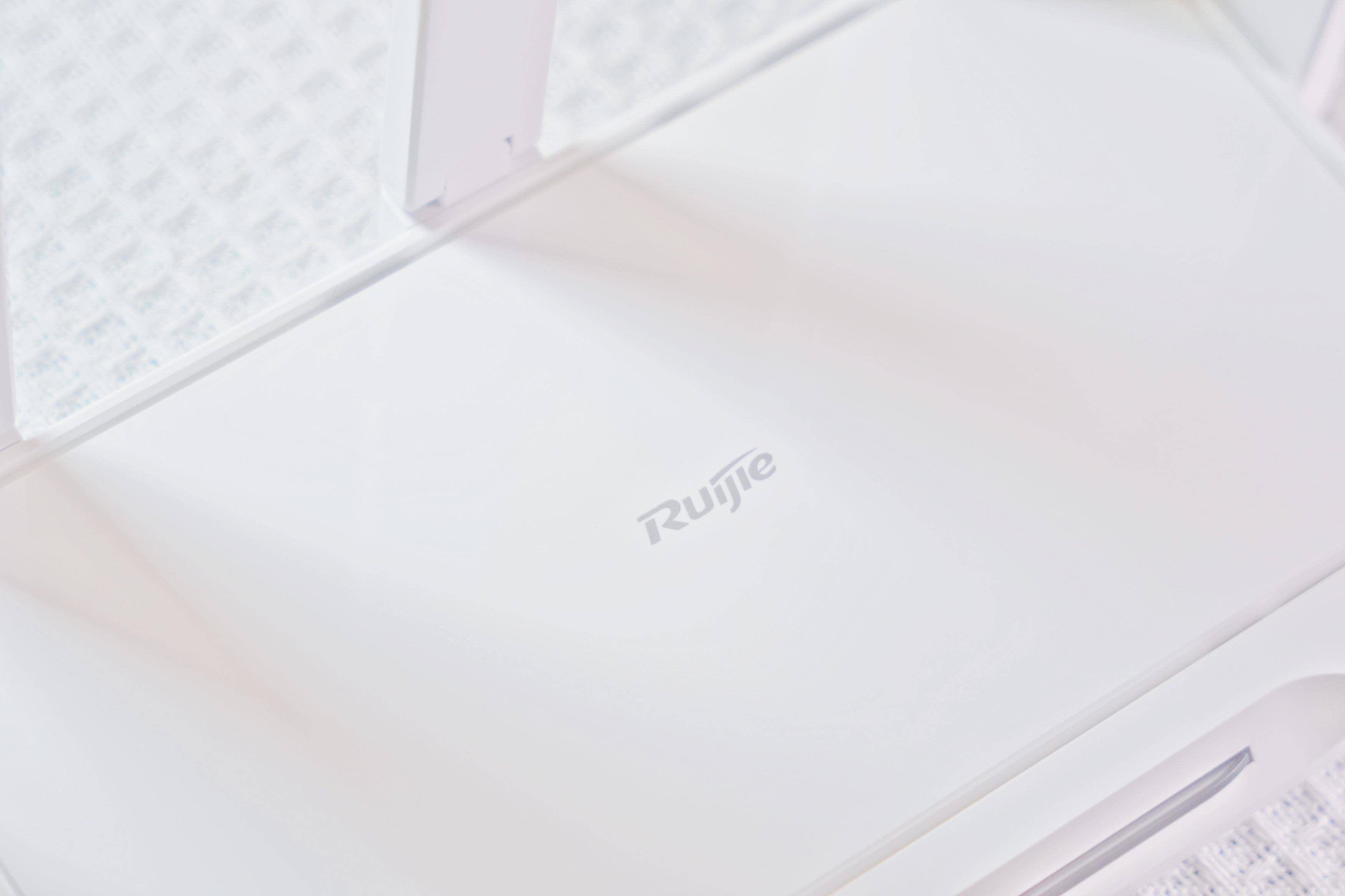 龙年开工大吉,锐捷雪豹X30E电竞路由器体验,甲辰年的网速靠它了