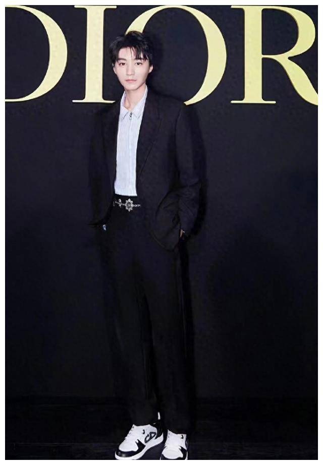 王俊凯王源再度合作,凯源重组再上映,粉丝狂热期待!