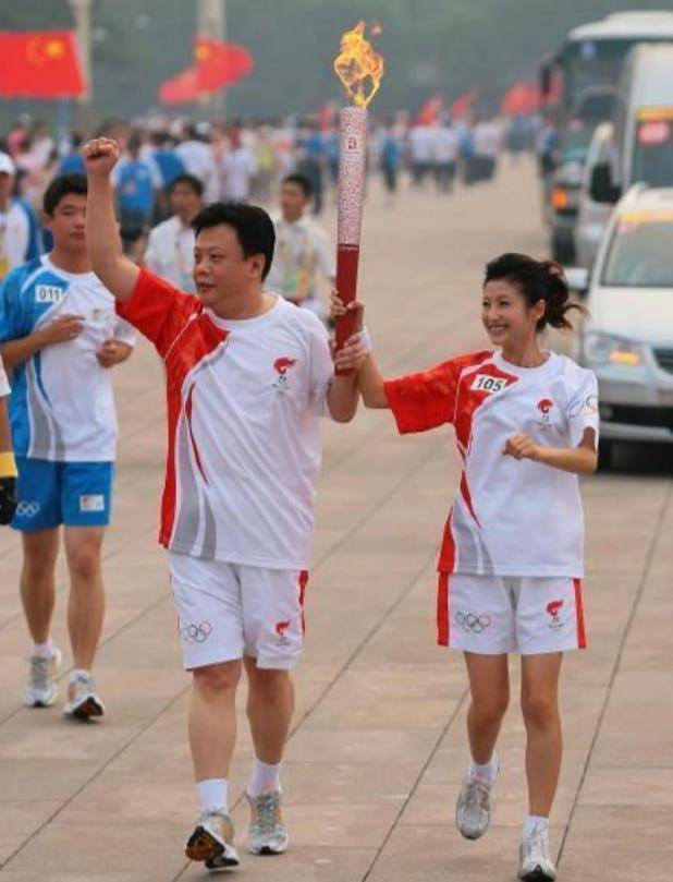 分手13年后,再看春妮,蒋虎的各自境遇,夫妻差距一目了然_北京电视台