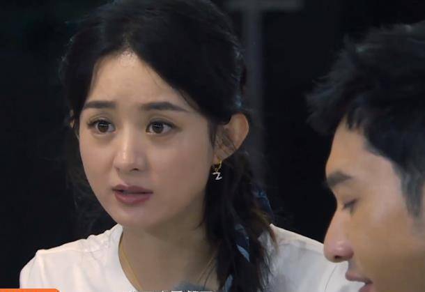 林大厨买菜超支,赵丽颖独自站在雨中"黑脸",幸好有黄晓明解围_颖宝