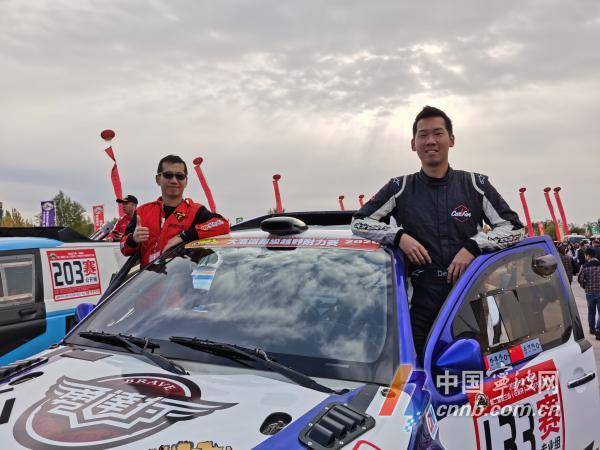 在宁波就有一位两度赢得crc中国汽车拉力锦标赛年度冠军的领航员