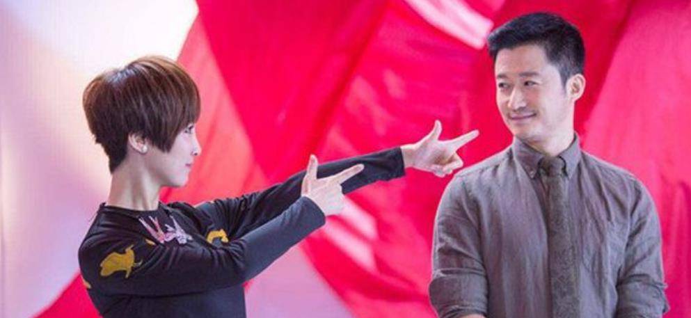 从艺多年从不用替身,换下军装美如少女_吴京_侯梦莎_合作