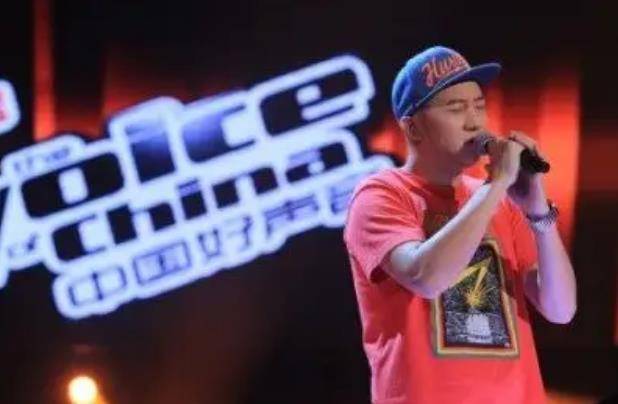 《中国好声音》8位歌手现状有人卖惨有人卖唱,混得一个不如一个_吉克