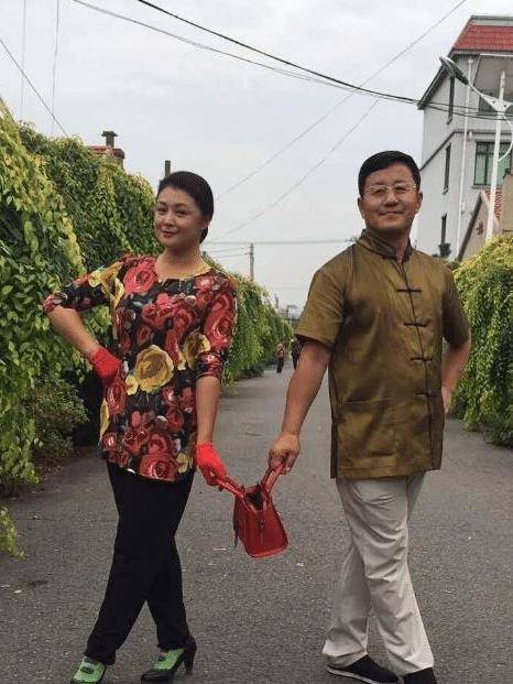 关于谢大脚回家过年这件事,我有了一个更大胆的猜测