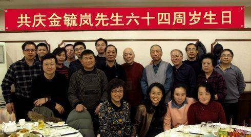 溥仪一生未能留下子嗣,他的弟弟却一口气生了三个