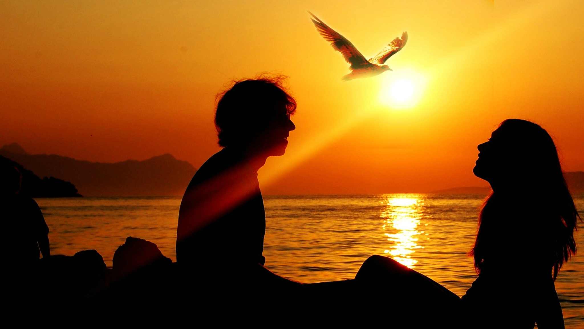 若男人实在忍不住对你说了这几句话,别不信,他定是爱极了你!