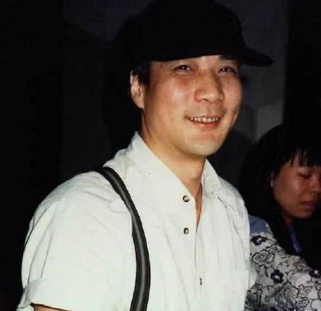 "大侠"徐少强:始乱终弃抛弃糟糠之妻,转战内地如今成网红杀手_邵氏