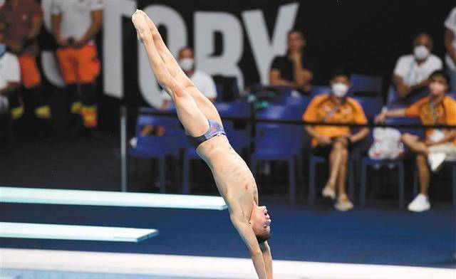 中国跳水名将倒数第二,墨西哥选手勇夺冠军_郑九渊_技术_金牌