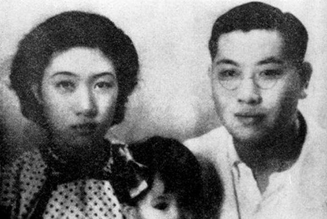 一家人同处一个屋檐下,戴望舒与妻子穆丽娟以及他们的女儿,都少有交集