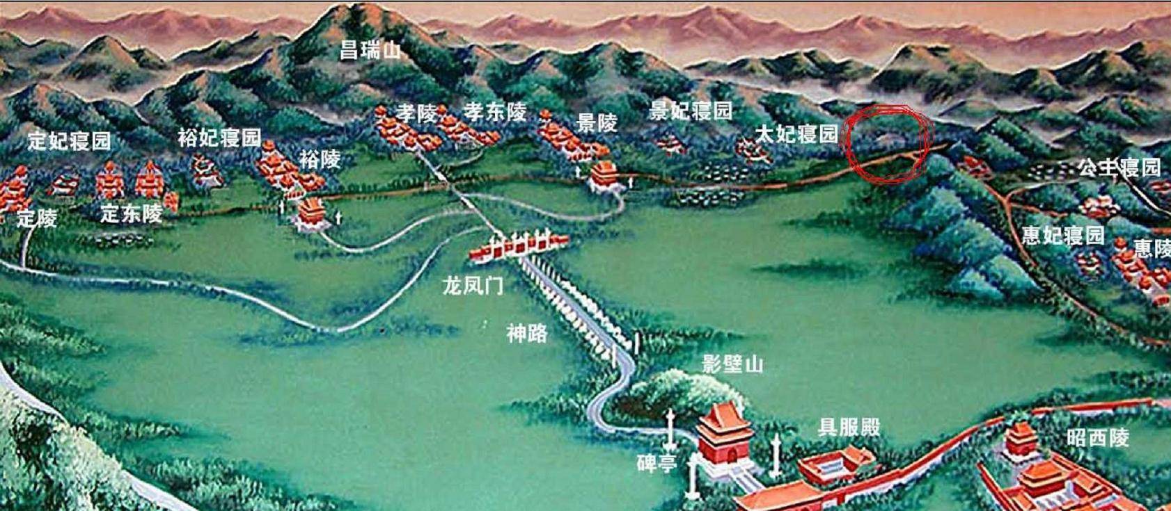 所以康熙的办法就是祖制也不破坏,孝庄的遗愿还得遵从,暂时在东陵外