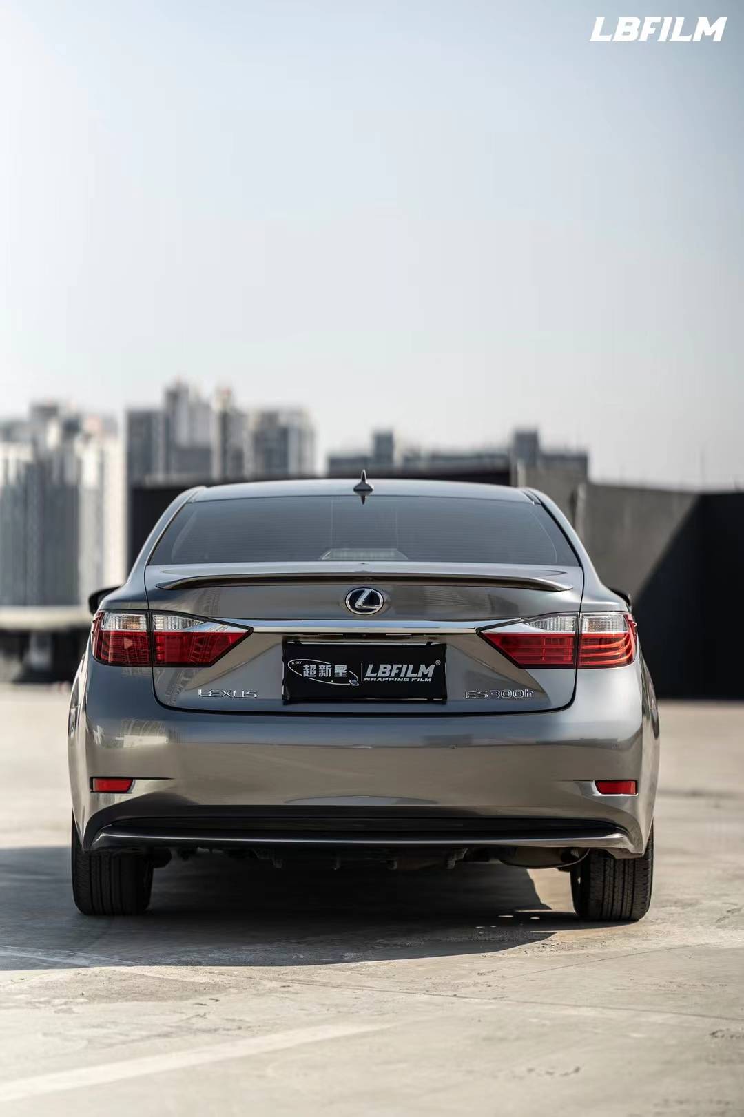 雷克萨斯es300h-lb改色膜液态金属银,高级大气_搜狐汽车_搜狐网