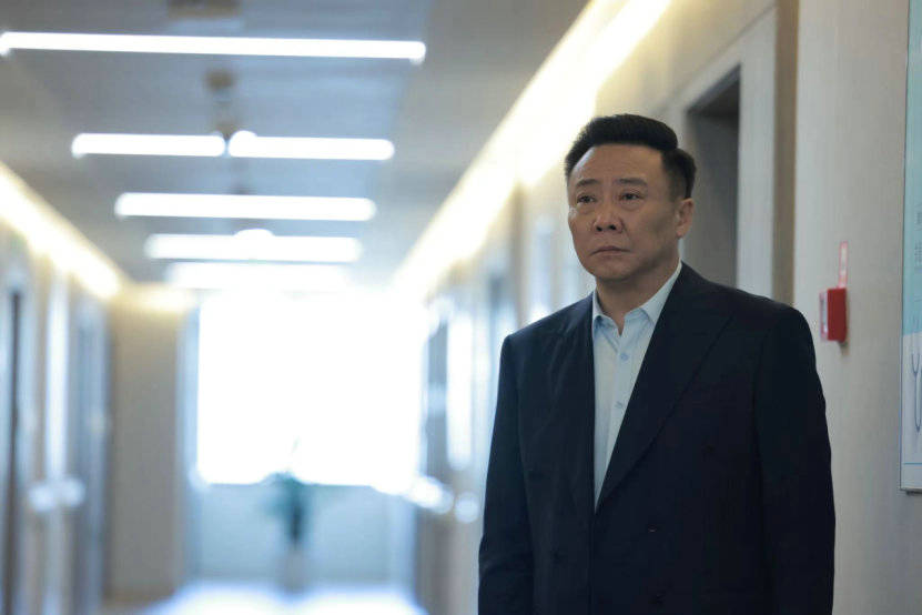 其实作为一名戏骨级演员,任正斌虽然为人低调,但精湛,细腻的演技一直