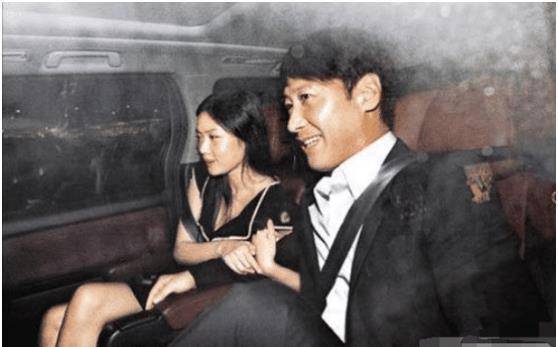 这些男星都有没逃过, 她是现代版"潘六姐"_董洁_马蓉_事情