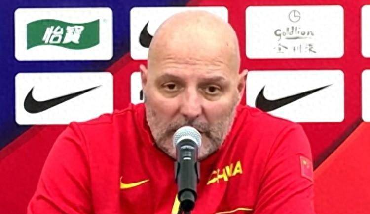 杨瀚森霸气表态,乔帅新决定振奋人心,球迷懂了_比赛_蒙古_首胜