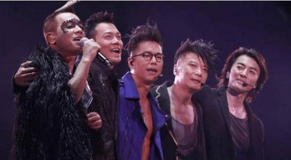 撞脸黄家驹,和陈小春是对手,遭郑伊健打压,年过50靠挣钱捞金_朱永棠